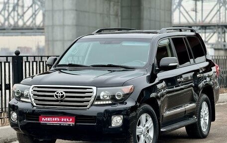 Toyota Land Cruiser 200, 2014 год, 4 900 000 рублей, 1 фотография