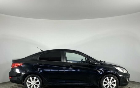 Hyundai Solaris II рестайлинг, 2011 год, 740 000 рублей, 10 фотография