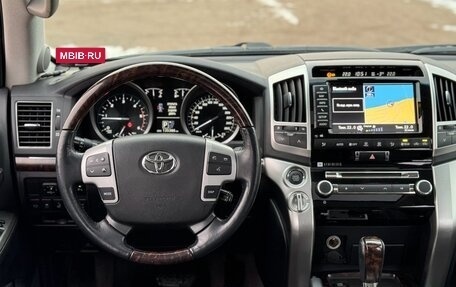 Toyota Land Cruiser 200, 2014 год, 4 900 000 рублей, 20 фотография