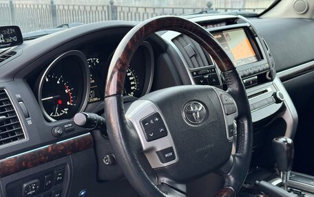 Toyota Land Cruiser 200, 2014 год, 4 900 000 рублей, 38 фотография