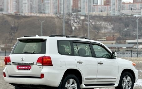 Toyota Land Cruiser 200, 2014 год, 5 190 000 рублей, 4 фотография