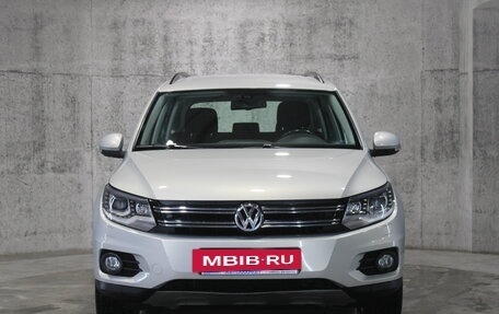 Volkswagen Tiguan I, 2012 год, 1 626 000 рублей, 2 фотография