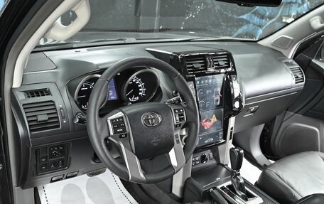 Toyota Land Cruiser Prado 150 рестайлинг 2, 2012 год, 2 795 000 рублей, 7 фотография