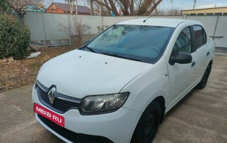 Renault Logan II, 2018 год, 740 000 рублей, 1 фотография