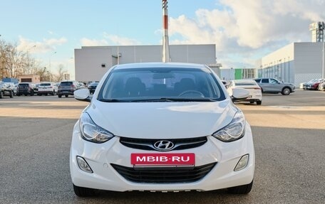 Hyundai Elantra V, 2013 год, 980 000 рублей, 2 фотография