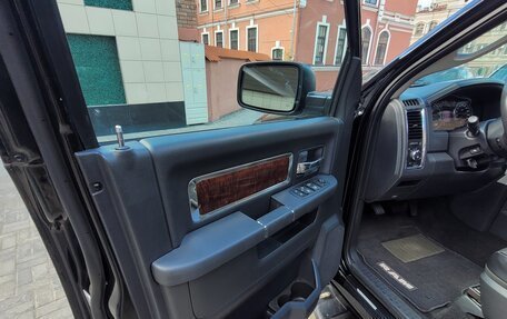 Dodge RAM IV, 2012 год, 3 600 000 рублей, 12 фотография