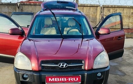 Hyundai Tucson III, 2005 год, 1 140 000 рублей, 1 фотография