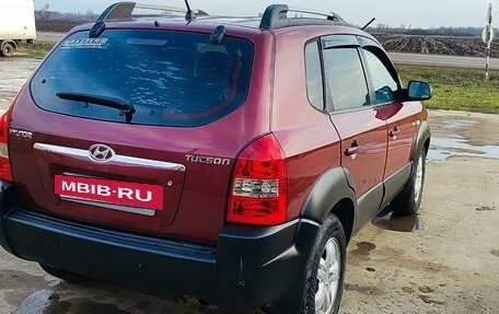 Hyundai Tucson III, 2005 год, 1 140 000 рублей, 10 фотография