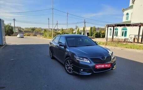 Toyota Camry, 2009 год, 1 635 000 рублей, 2 фотография