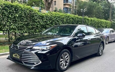 Toyota Avalon, 2020 год, 2 700 000 рублей, 5 фотография