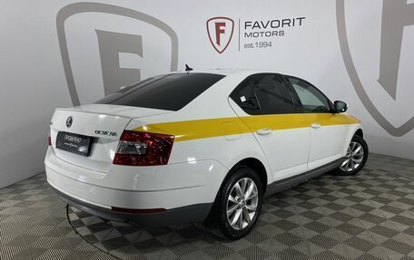 Skoda Octavia, 2017 год, 1 450 000 рублей, 6 фотография