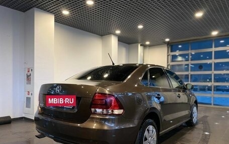 Volkswagen Polo VI (EU Market), 2015 год, 910 000 рублей, 3 фотография