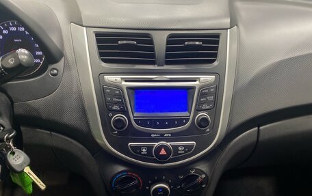 Hyundai Solaris II рестайлинг, 2011 год, 799 000 рублей, 7 фотография