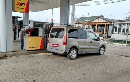 Citroen Berlingo II рестайлинг, 2011 год, 484 000 рублей, 1 фотография