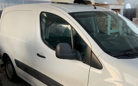 Citroen Berlingo II рестайлинг, 2012 год, 750 000 рублей, 2 фотография