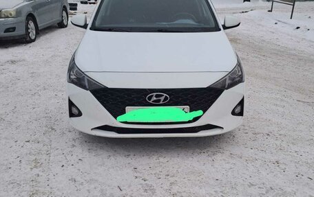 Hyundai Solaris II рестайлинг, 2020 год, 1 580 000 рублей, 4 фотография