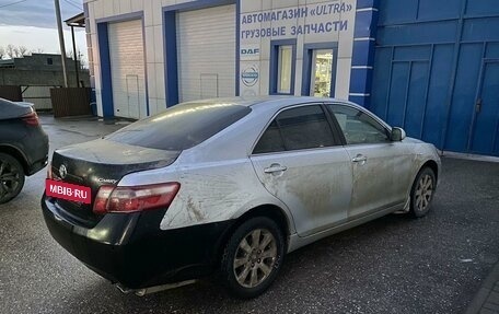 Toyota Camry, 2006 год, 650 000 рублей, 3 фотография