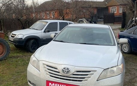 Toyota Camry, 2006 год, 650 000 рублей, 7 фотография