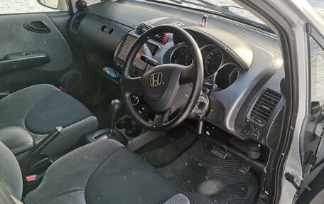 Honda Fit III, 2002 год, 490 000 рублей, 13 фотография