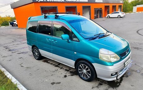 Nissan Serena II, 2001 год, 695 000 рублей, 3 фотография