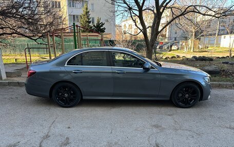 Mercedes-Benz E-Класс, 2018 год, 4 800 000 рублей, 2 фотография