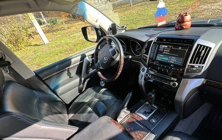 Toyota Land Cruiser 200, 2012 год, 4 299 999 рублей, 6 фотография