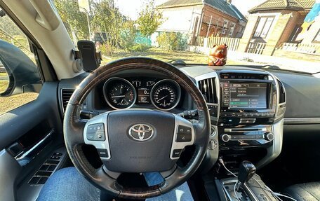 Toyota Land Cruiser 200, 2012 год, 4 299 999 рублей, 9 фотография