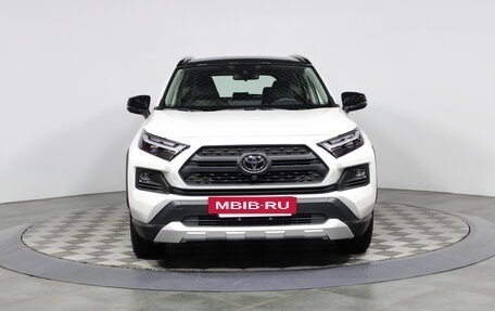 Toyota RAV4, 2024 год, 4 960 000 рублей, 2 фотография