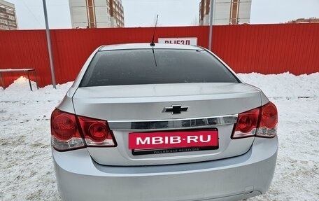 Chevrolet Cruze II, 2012 год, 572 000 рублей, 4 фотография