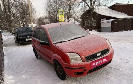 Ford Fusion I, 2005 год, 285 000 рублей, 2 фотография