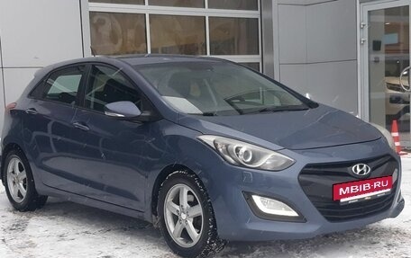 Hyundai i30 II рестайлинг, 2012 год, 1 300 000 рублей, 3 фотография