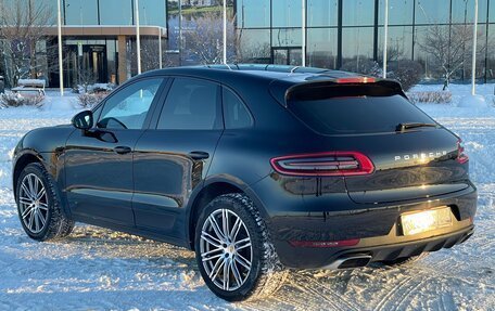 Porsche Macan I рестайлинг, 2017 год, 3 849 000 рублей, 4 фотография