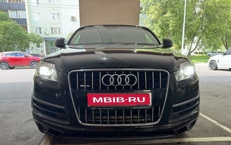 Audi Q7, 2011 год, 2 800 000 рублей, 1 фотография