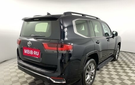 Toyota Land Cruiser, 2024 год, 15 490 000 рублей, 5 фотография