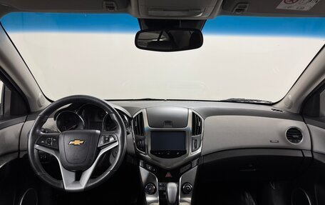 Chevrolet Cruze II, 2014 год, 990 000 рублей, 8 фотография