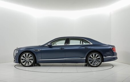 Bentley Flying Spur, 2021 год, 24 400 000 рублей, 3 фотография