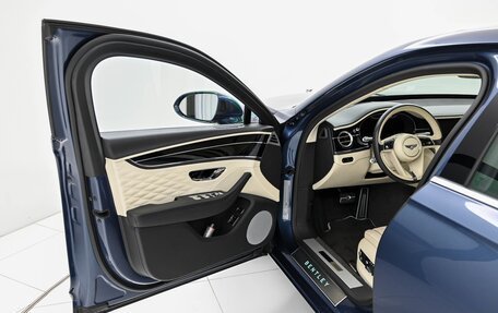 Bentley Flying Spur, 2021 год, 24 400 000 рублей, 8 фотография