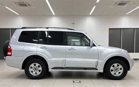 Mitsubishi Pajero III рестайлинг, 2004 год, 1 030 000 рублей, 8 фотография