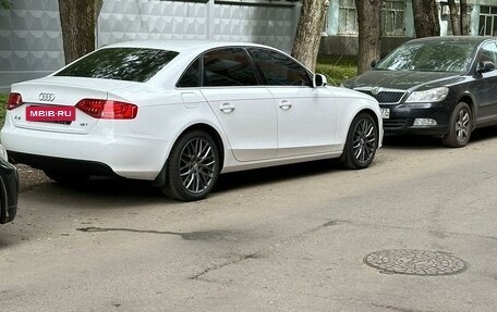 Audi A4, 2009 год, 1 300 000 рублей, 2 фотография