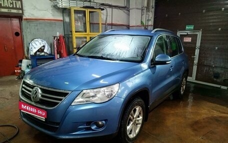 Volkswagen Tiguan I, 2011 год, 1 299 000 рублей, 3 фотография