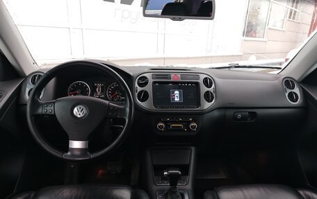 Volkswagen Tiguan I, 2010 год, 947 000 рублей, 5 фотография