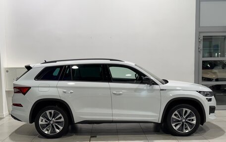 Skoda Kodiaq I, 2024 год, 5 800 000 рублей, 2 фотография