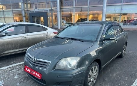 Toyota Avensis III рестайлинг, 2006 год, 759 000 рублей, 1 фотография