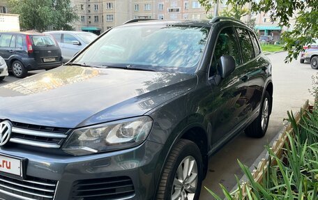 Volkswagen Touareg III, 2014 год, 2 470 000 рублей, 2 фотография