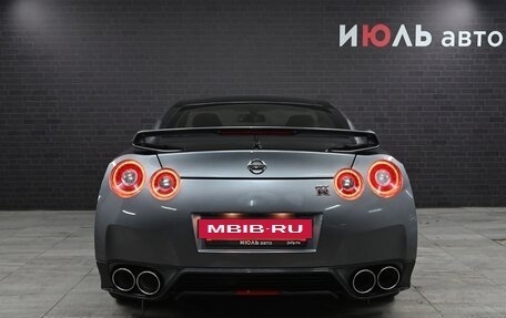 Nissan GT-R, 2015 год, 9 950 000 рублей, 6 фотография