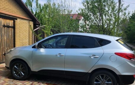 Hyundai ix35 I рестайлинг, 2014 год, 1 600 000 рублей, 10 фотография