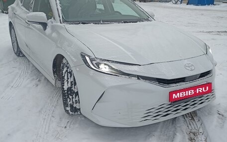 Toyota Camry, 2024 год, 4 000 000 рублей, 3 фотография