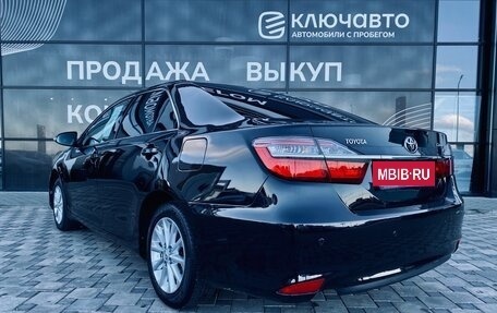 Toyota Camry, 2016 год, 2 200 000 рублей, 4 фотография