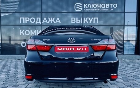 Toyota Camry, 2016 год, 2 200 000 рублей, 5 фотография