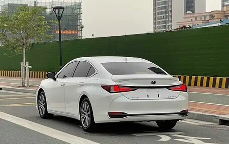 Lexus ES VII, 2021 год, 3 700 000 рублей, 4 фотография